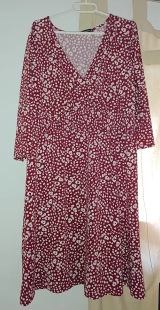 Vestido Encuentro Estampado en burdeos Talla XL