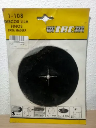 Soporte y discos de lija para madera