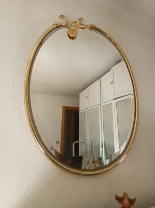 Espejo Ovalado Dorado Metal y Cristal