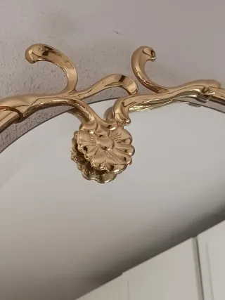 Espejo Ovalado Dorado Metal y Cristal