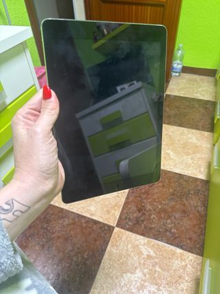Apple iPad Plata Modelo: A1474