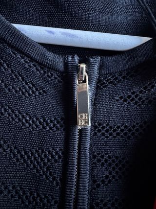 Conjunto CH Negro Chaqueta Peplum y Falda