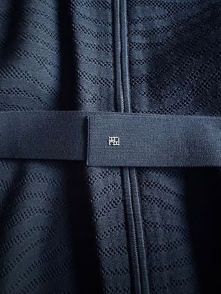 Conjunto CH Negro Chaqueta Peplum y Falda