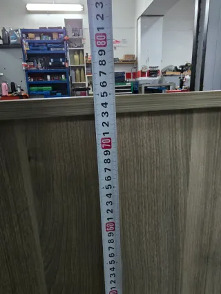 Mueble de madera para ordenador