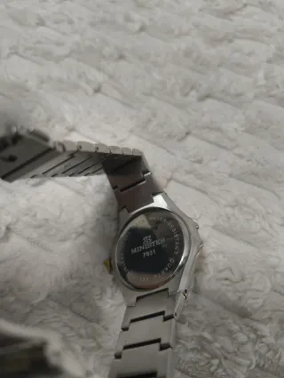 Reloj MINISTER Oro y Plata Necesita batería nueva.