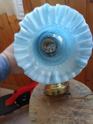 Aplique Opalina Azul Vidrio Metal muy antigua