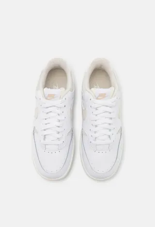 Zapatillas Nike Gamma Mujer Beige/Blanco