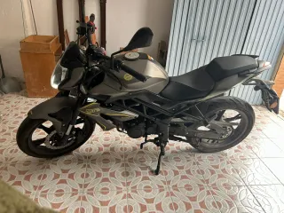 Moto Benelli BN 125 cc, 2023, 6000km como nueva