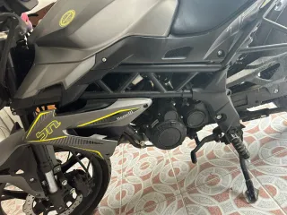 Moto Benelli BN 125 cc, 2023, 6000km como nueva