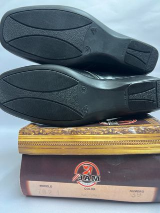 Zapatos de piel talla 39 marca jam para mujer