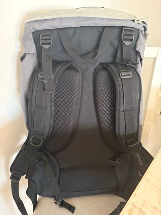 Mochila Boomerang Alpin 45 Gris y Amarilla