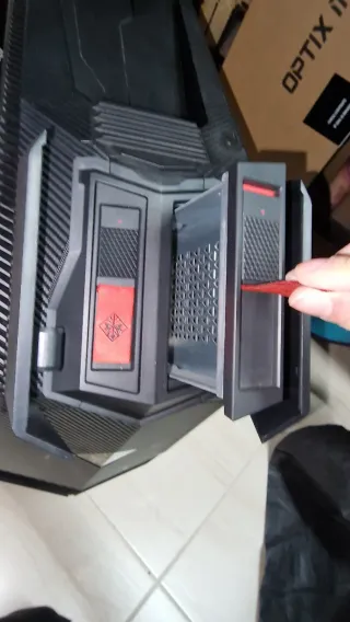 PC HP Omen 880 *LEER DESCRIPCIÓN*