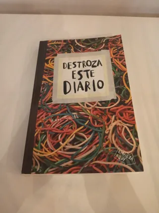 Destroza este diario. Elásticos