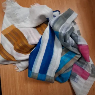 Foulard Carpisa fantasia geometrica