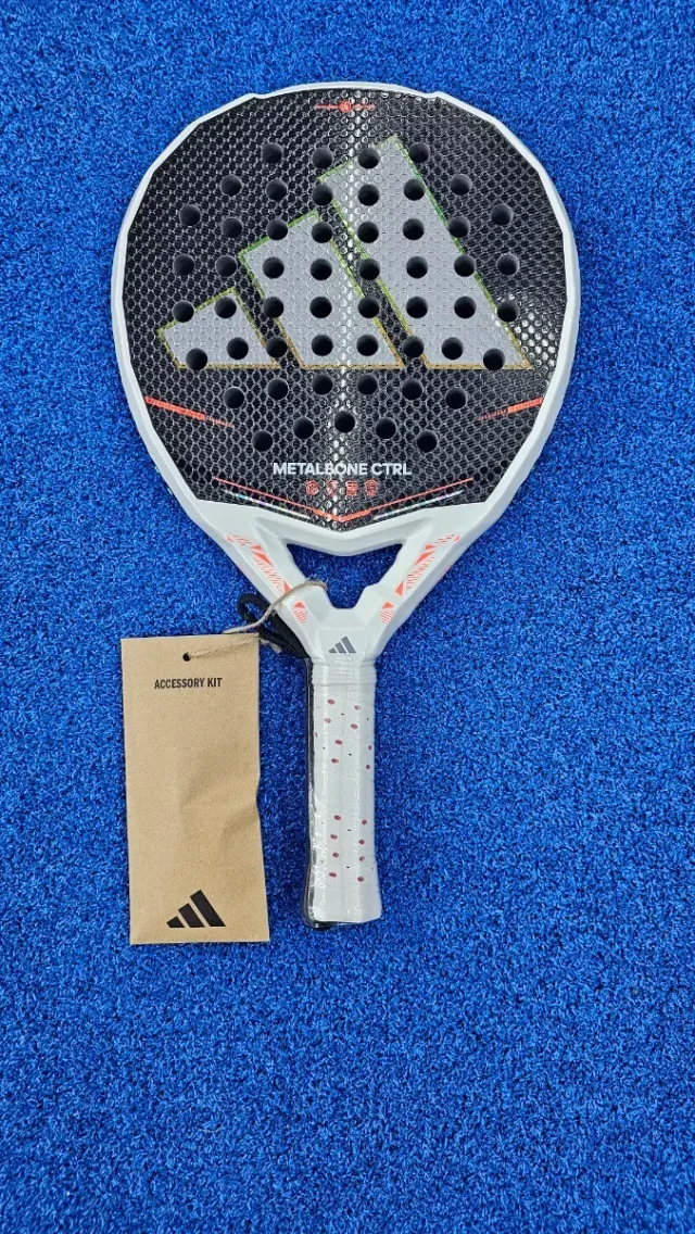 Pala Adidas Metalbone Control 2026