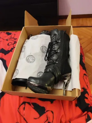 Botas New Rock Nómada Plataforma Acero Punk