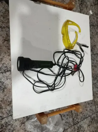 Linterna detector fugas gas A/A