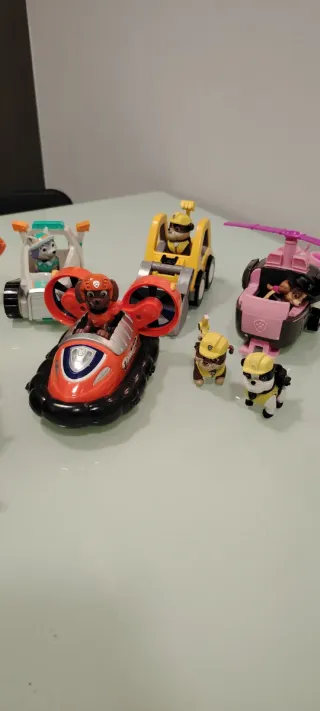 Set de coches y figuras Patrulla Canina