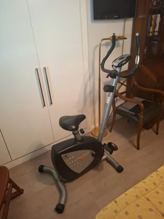 Bicicleta Estática MG 6000