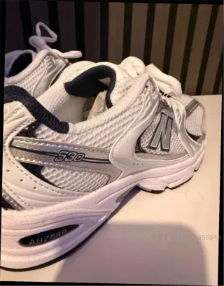 New Balance 530 Gris y Blanco