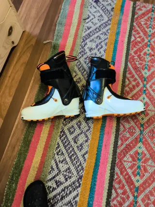 Botas de Ski Travesía Movement. Talla 28.5