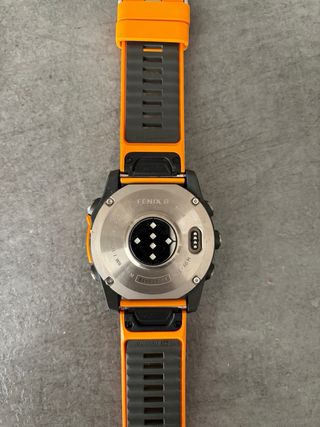 Garmin Fenix 8 ZAFIRO 51mm Naranja/Plata