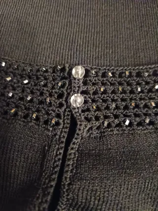 Top negro con brillos