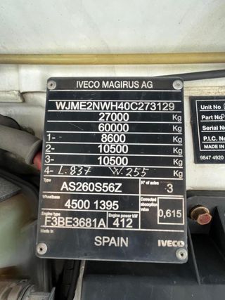 Iveco STRALIS 560 6X4 Multilift Gancho