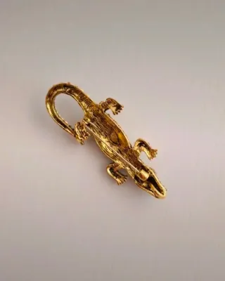 Broche vintage cocodrilo dorado y turquesa
