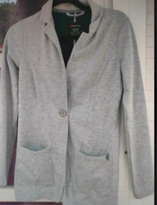 Lote 10 Sudaderas/Prendas Punto: Nike, Levi’s, Adi