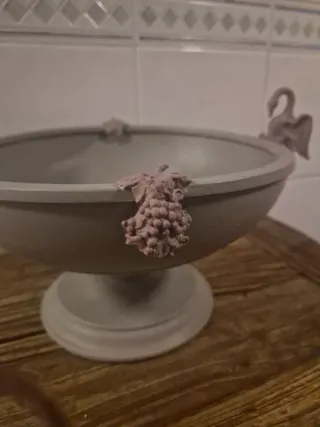 Frutero/Fuente Decorativa Cisnes