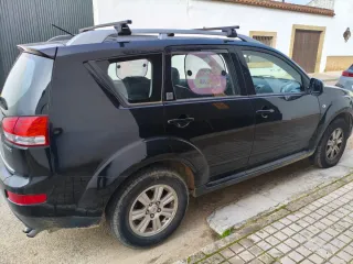 Citroen C-Crosser 2009