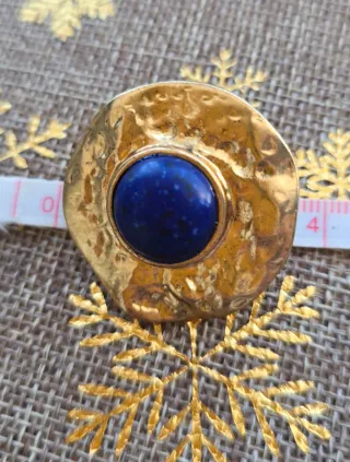 Pendientes vintage dorados con piedra azul