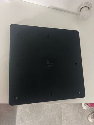 PS4  Sony Negra - Poco Uso