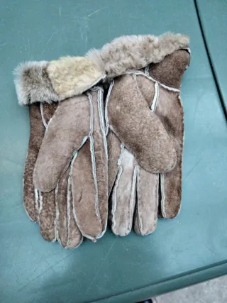 Guantes de piel con pelo interior