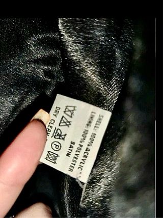 Abrigo piel conejo sintético negro brillante