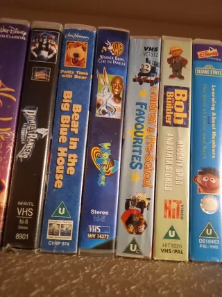 Lote VHS Disney y más (Infantil)