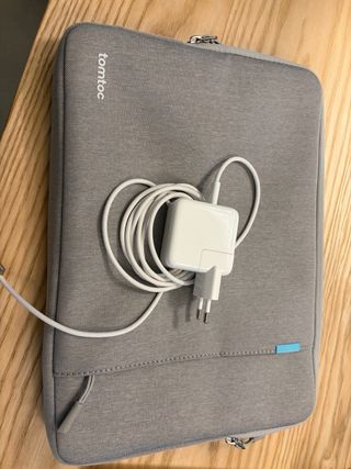 MacBook Air 13 256GB 16GB RAM