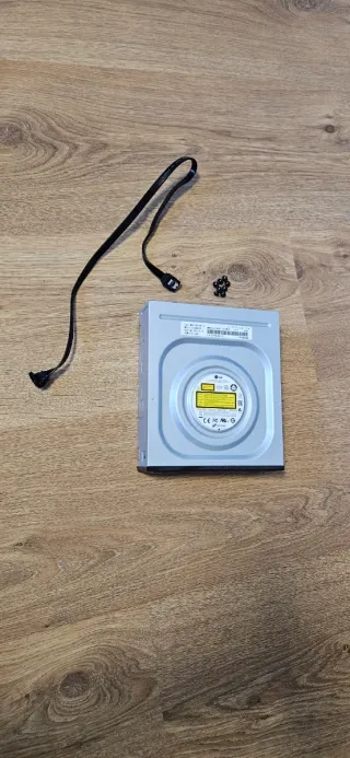 LG Super Multi DVD Writer M-DISC