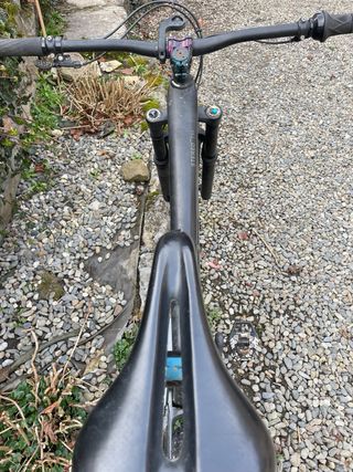 CUBE STEREO TM  150 Carbono Monocasco, total