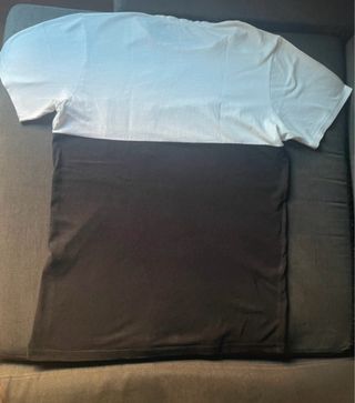 Camiseta blanca y negra Pull and Bear - Talla S