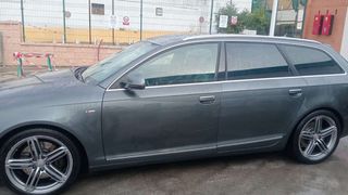 Audi A6 Allroad 2011