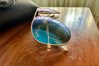 Gafas Ray-Ban Espejo Azul Dorado