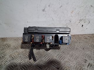 CAJA RELES / FUSIBLES VOLKSWAGEN TOURAN (1T3)