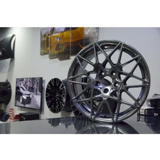 Juego de 4 Llantas 19 M4 GTS Hyper Silver BM064