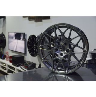 Juego de 4 Llantas 19 M4 GTS Hyper Silver BM064