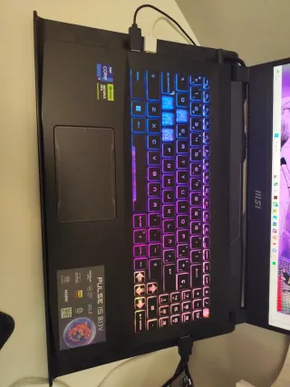 Portatil MSI PULSE B13 en español (negociable)