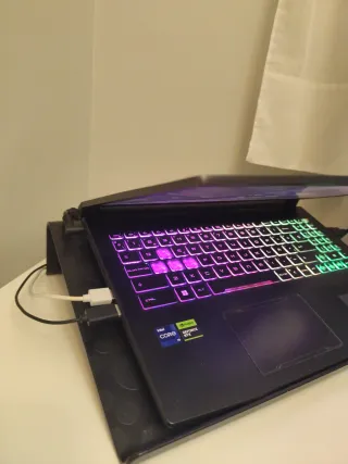 Portatil MSI PULSE B13 en español (negociable)