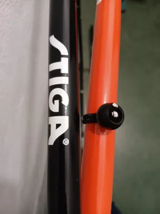 Rebotador de fútbol naranja