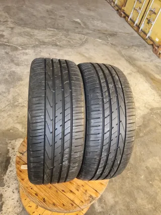 Vendo 2 Neumáticos en perfecto estado